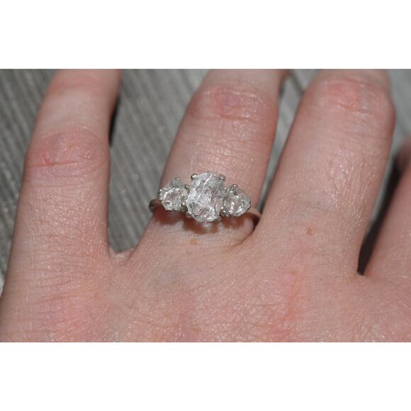 alternative raw diamond engagement rings, raw crystal size 4 5 6 7 8 8 9 10 11 - Picture 3 of 6